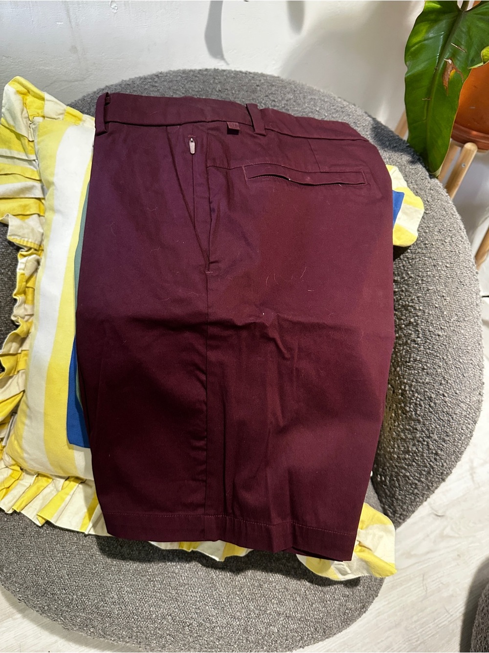 Lululemon commission shorts size 32 9”